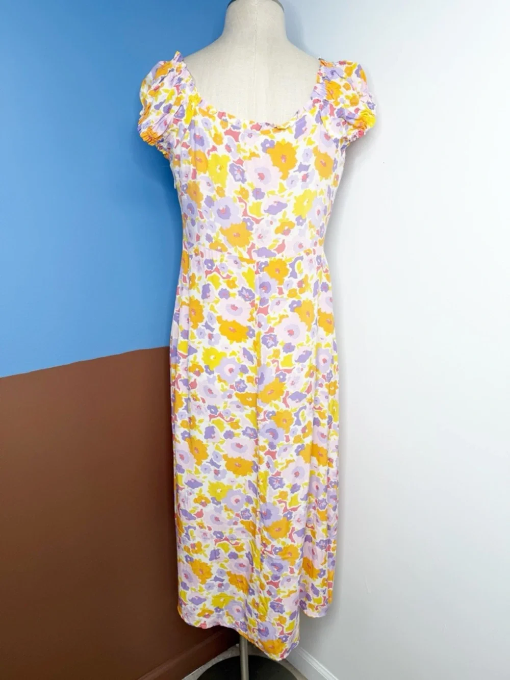 Altar’d State Pastel Floral Midi Dress in Yellow & Lavender Sweetheart Bodice L - Picture 2 of 6